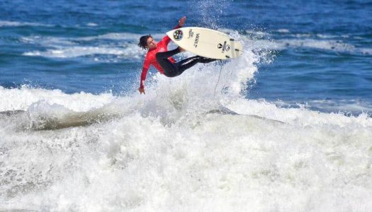 Surfistas nacionales llegarán a Maitencillo para disputar el “Doo Australia Surf Contest V”