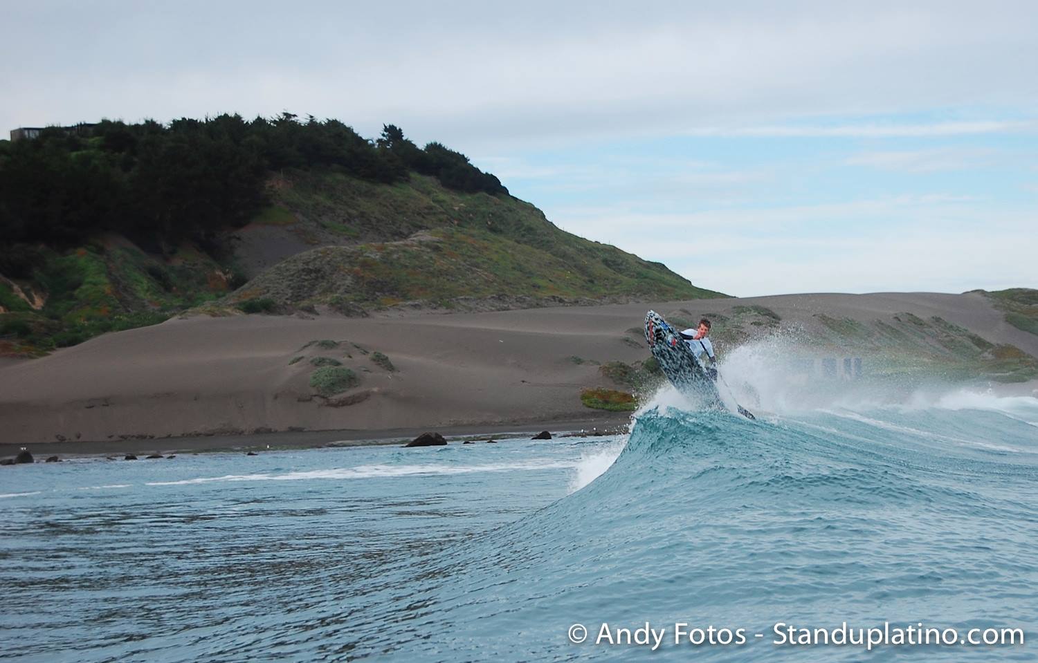 Renzo Maturana Y Arnaud Ganan El Matanzas Paddle Pro Surfbeatsradio Com