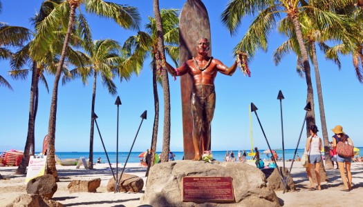 A 125 AÑOS DEL SURFING MODERNO ¿QUIÉN ERA DUKE KAHANAMOKU?