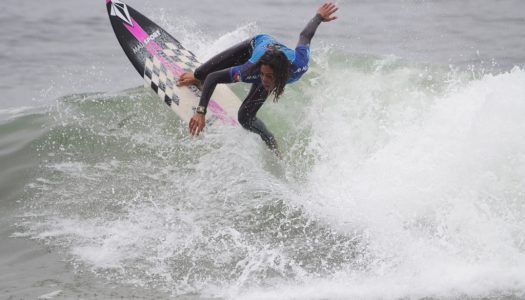 Hermanos De La Torre y Lorena Fica destacan en el campeonato Maui and Sons Viña del Mar Open 2019