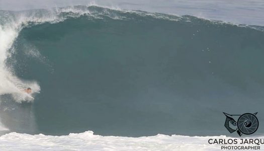 Brasileño fallece al surfear una ola en Puerto Escondido