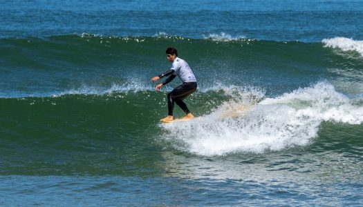 Rafael Cortez consigue un histórico puesto 13 en Mundial ISA de Longboard en Francia