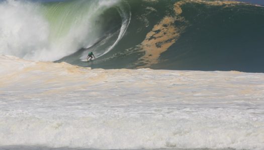 PUERTO ESCONDIDO, LAS GRANDES OLAS DE LA CUARENTENA